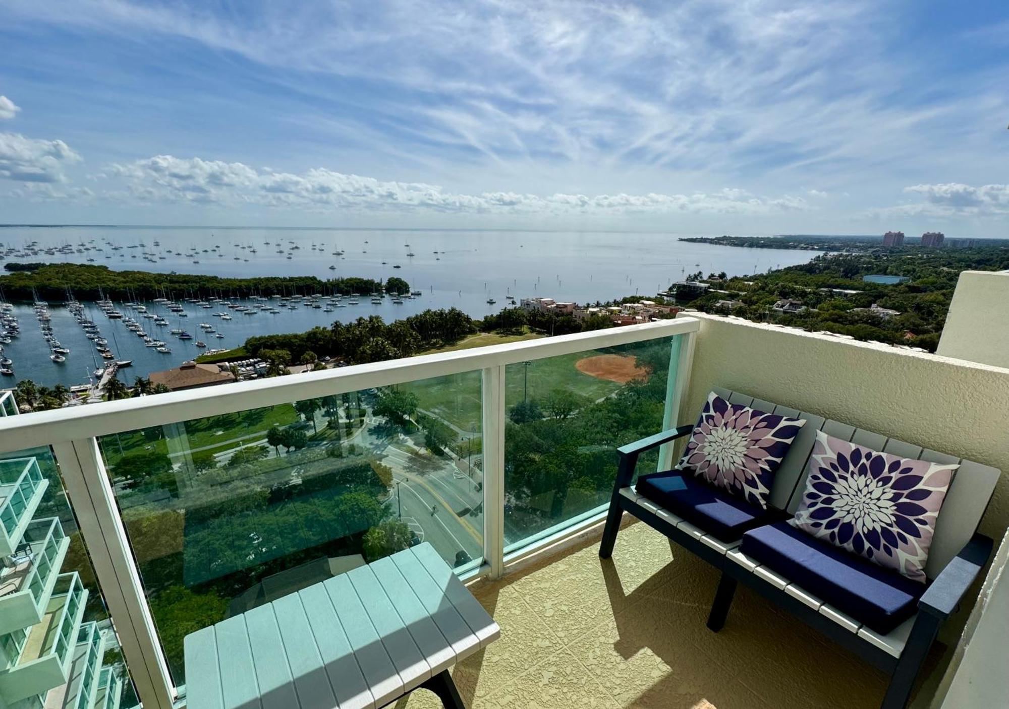 Appart hôtel Balcony Ocean View ! Wifi - Pool - Gym - Parking