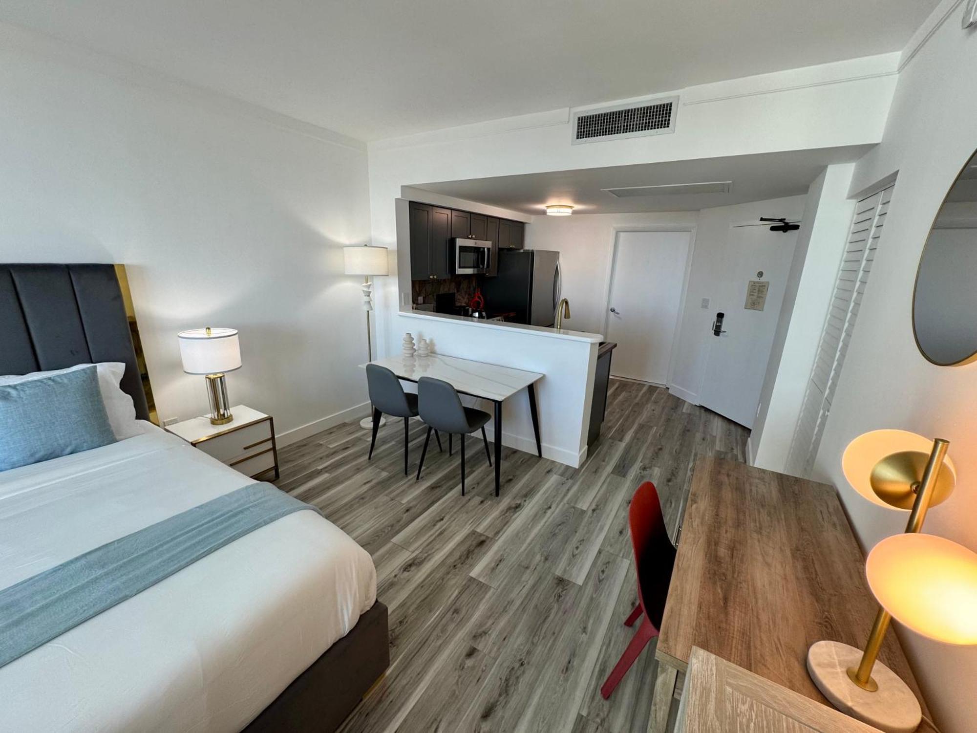 Appart hôtel Balcony Ocean View ! Wifi - Pool - Gym - Parking